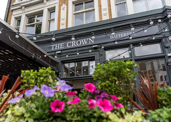 Publove @ The Crown, Battersea London